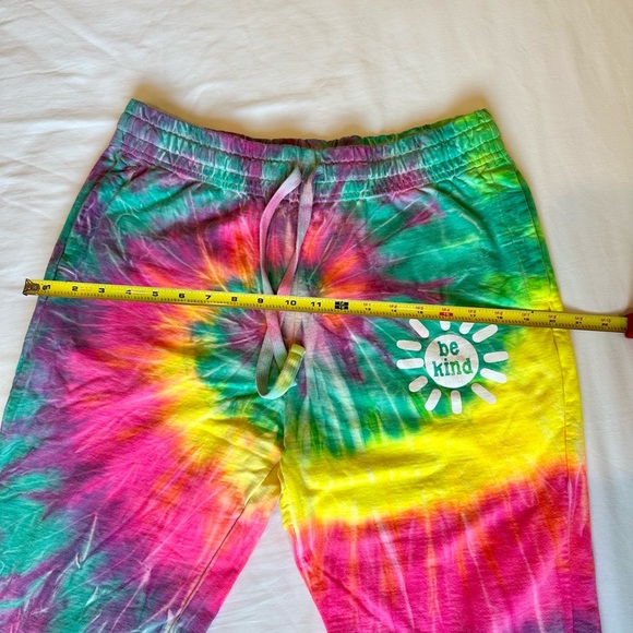 Comfort Colors Tie-Dye Ladies “Be Kind” Sweatpants/joggers - Picture 8 of 9